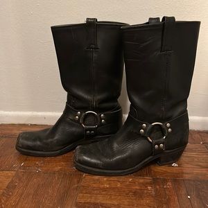 Frye harness boot womens 10